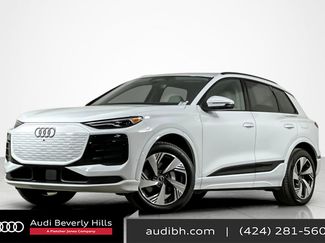 New 2025 Audi Q6 e-tron Premium video 1