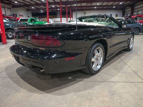 Used 2001 Pontiac Firebird Trans Am RWD image 8