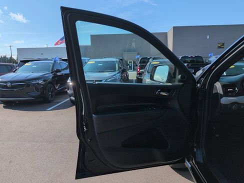 Used 2023 Dodge Durango GT AWD/4WD image 32