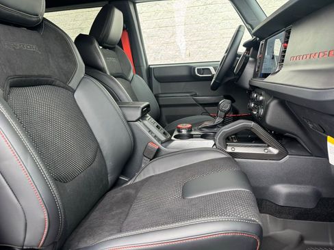 New 2025 Ford Bronco Raptor AWD/4WD image 17