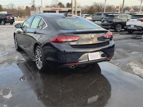 Used 2019 Buick Regal Essence image 7
