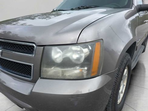 Used 2011 Chevrolet Tahoe LT w/ Luxury Package image 9