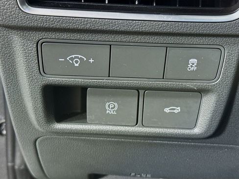 Certified 2025 Hyundai Sonata SEL AWD/4WD image 18
