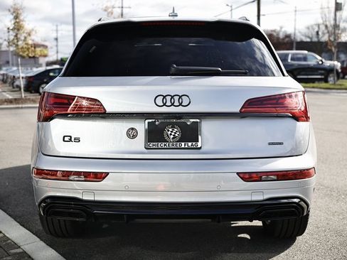 Certified 2025 Audi Q5 2.0T Premium Plus w/ Premium Plus Package image 10