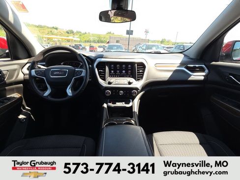 Used 2023 GMC Acadia SLE w/ Driver Convenience Package FWD image 29