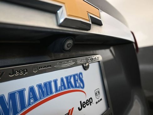 Used 2021 Chevrolet Traverse LS image 33