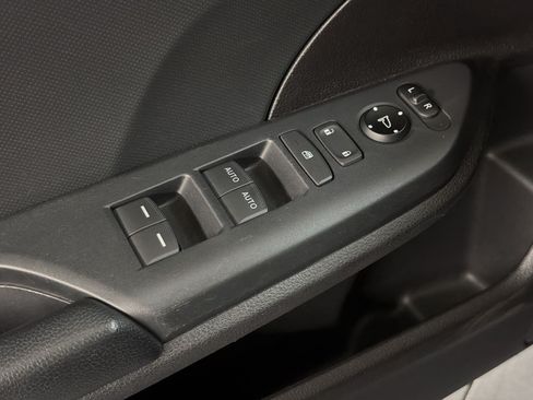 Used 2020 Honda Civic Sport image 14