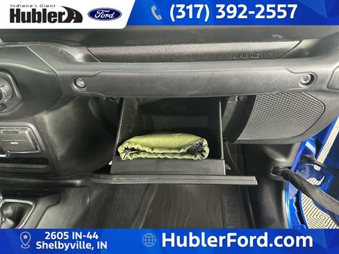 Used 2022 Jeep Gladiator Sport AWD/4WD image 25