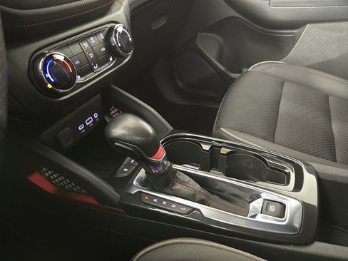 Used 2022 Chevrolet TrailBlazer RS FWD image 21