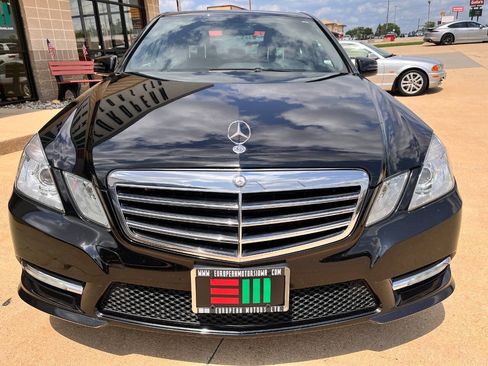 Used 2013 Mercedes-Benz E 350 4MATIC Sedan image 7