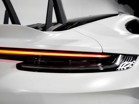 Used 2025 Porsche 911 GT3 RS image 47