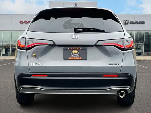 Used 2025 Honda HR-V Sport image 5