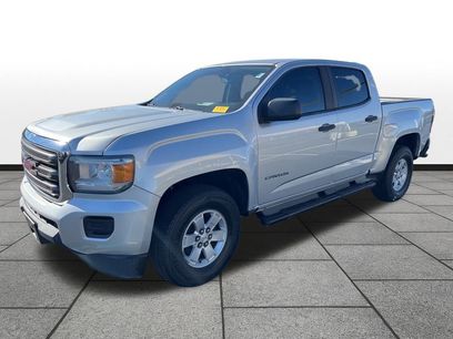 Used 2017 GMC Canyon 2WD Crew Cab w/ Convenience Package