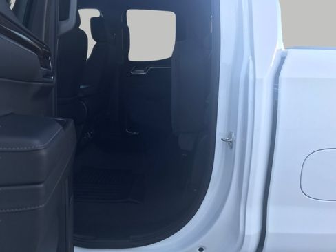 Used 2024 GMC Sierra 1500 Elevation image 27