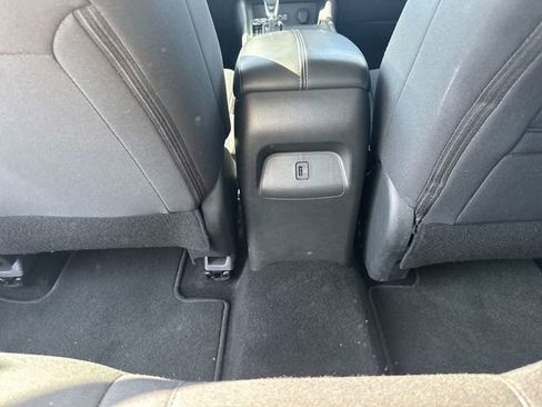 Certified 2023 Nissan Sentra SV image 29