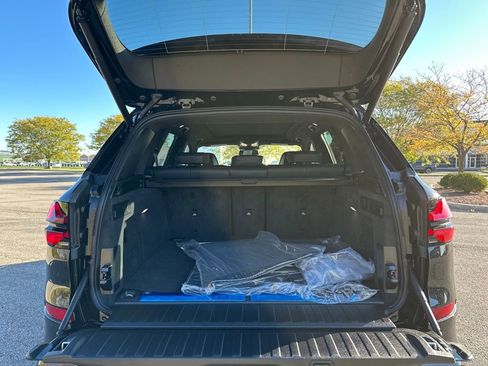 New 2026 BMW X5 xDrive50e w/ Executive Package image 24