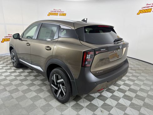 New 2026 Nissan Kicks SV w/ Interior Electronics Package FWD image 3
