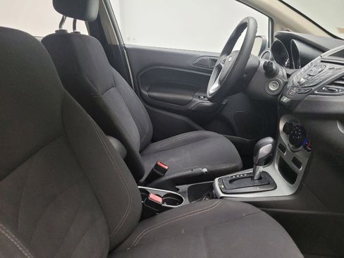 Used 2019 Ford Fiesta SE FWD image 21