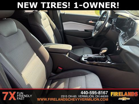 Certified 2024 Chevrolet Trax LT w/ Driver Confidence Package image 25