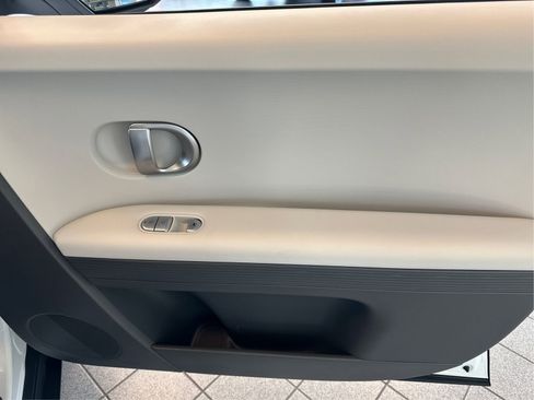 Used 2024 Hyundai Ioniq 5 SEL AWD/4WD image 22