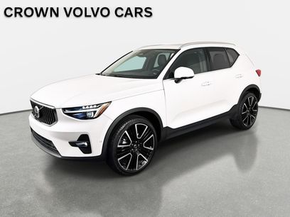 Used 2024 Volvo XC40 B5 Ultimate w/ Protection Package Premier