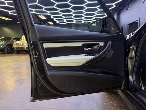 Used 2015 BMW M3 RWD image 12