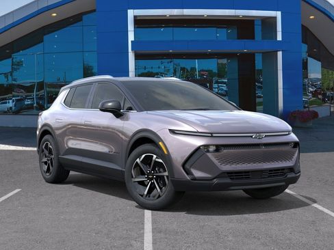 New 2026 Chevrolet Equinox EV LT AWD/4WD image 34