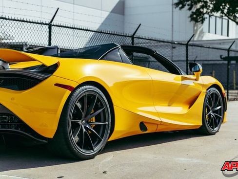 Used 2020 McLaren 720S Performance RWD image 90