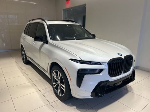 Used 2024 BMW X7 M60i w/ Executive Package image 20