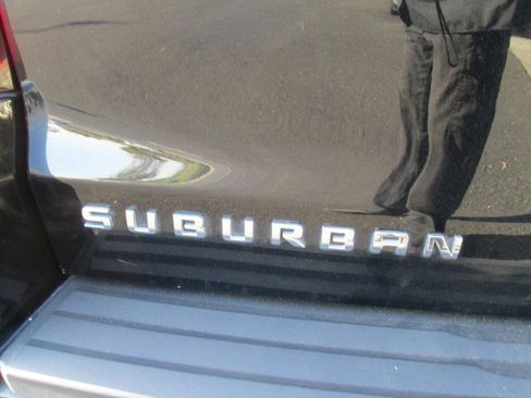 Used 2016 Chevrolet Suburban 4WD w/ Max Trailering Package image 20