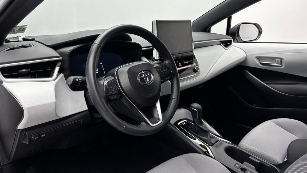 Used 2026 Toyota Corolla SE w/ SE Package FWD image 14