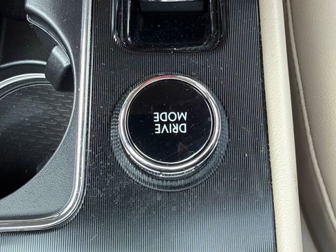 Used 2022 Lincoln Corsair Reserve w/ Equipment Group 201A image 30