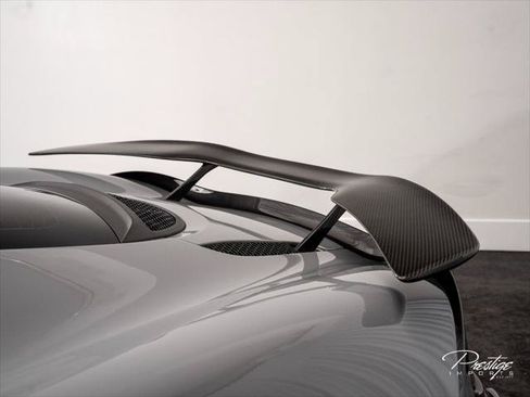 Used 2017 McLaren 570S RWD image 21
