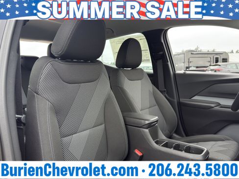 New 2027 Chevrolet Bolt LT w/ Comfort Package FWD image 21