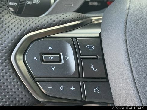 Used 2026 Lexus TX 500h AWD w/ Technology Package image 19