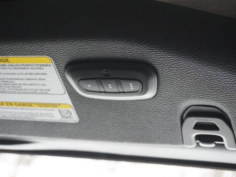 Used 2024 Jeep Wrangler Sport S image 27