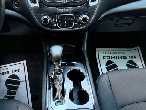 Used 2023 Chevrolet Malibu LT image 20