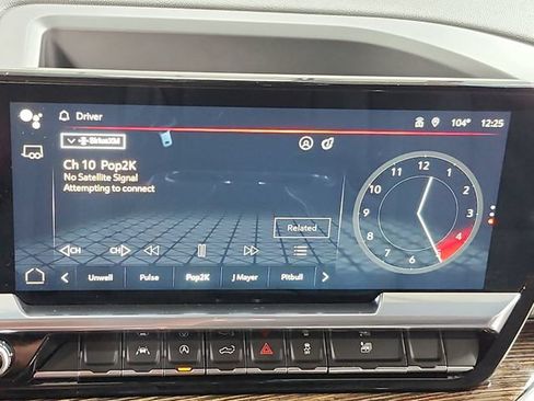Used 2023 GMC Sierra 1500 Elevation w/ Preferred Package AWD/4WD image 28