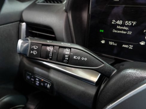 Used 2025 GMC Terrain Elevation w/ Elevation Premium Package image 27