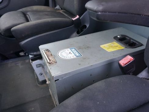 Used 2019 Mercedes-Benz Sprinter 144 image 33