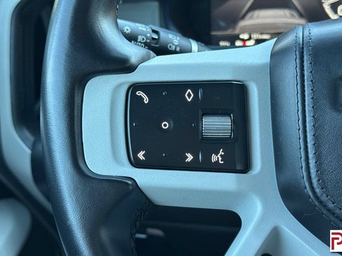 Used 2023 Land Rover Defender 90 X-Dynamic SE AWD/4WD image 29