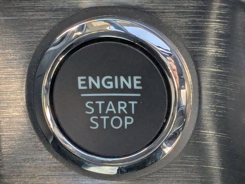 Used 2024 Ford F350 Lariat w/ Lariat Ultimate Package image 31