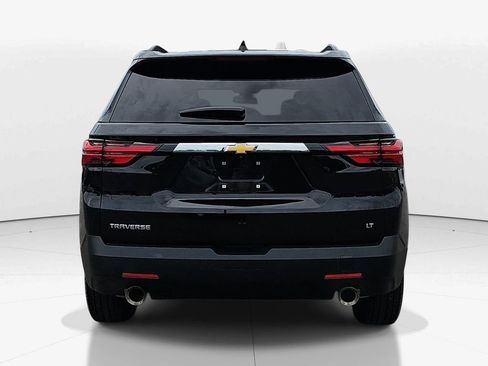 Used 2023 Chevrolet Traverse LT FWD image 7