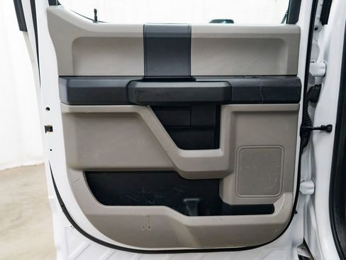 Used 2019 Ford F550 4x4 Crew Cab Super Duty image 23