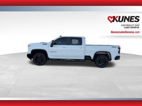 Used 2025 Chevrolet Silverado 2500 LT w/ Trail Boss Package image 13