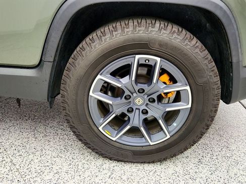 Used 2022 Rivian R1T Launch Edition AWD/4WD image 9
