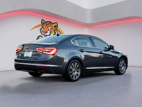 Used 2015 Kia Cadenza Premium image 5