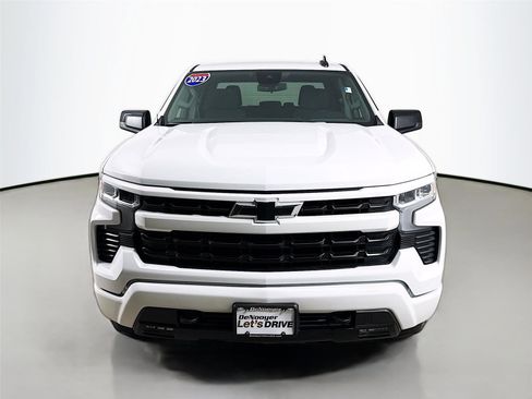 Used 2023 Chevrolet Silverado 1500 RST w/ Z71 Off-Road Package image 3
