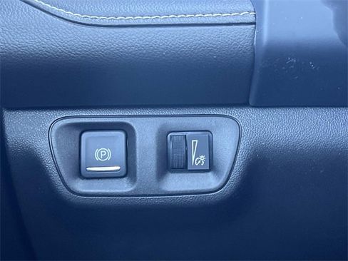 Certified 2022 GMC Acadia SLT w/ Elevation Edition image 33