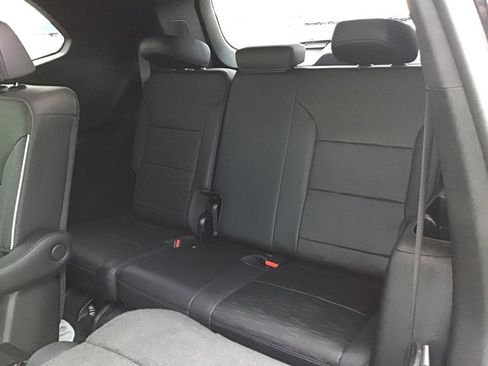 Used 2025 Buick Enclave Sport Touring image 14